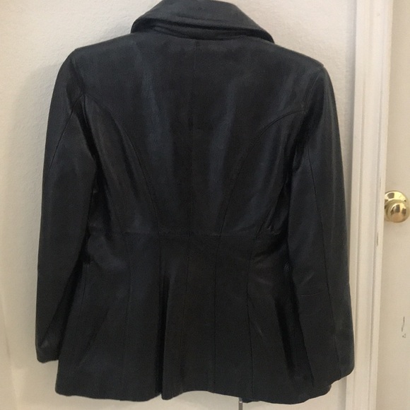 Leather jacket - Picture 5 of 6